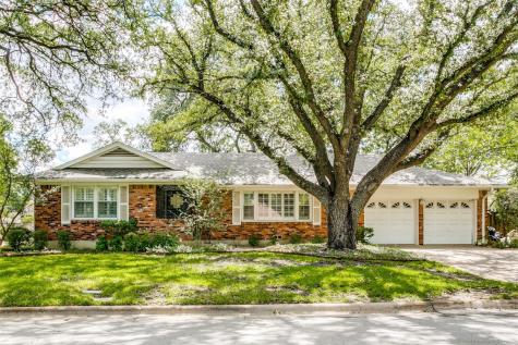 4217 Bilglade Road Fort Worth TX 76109