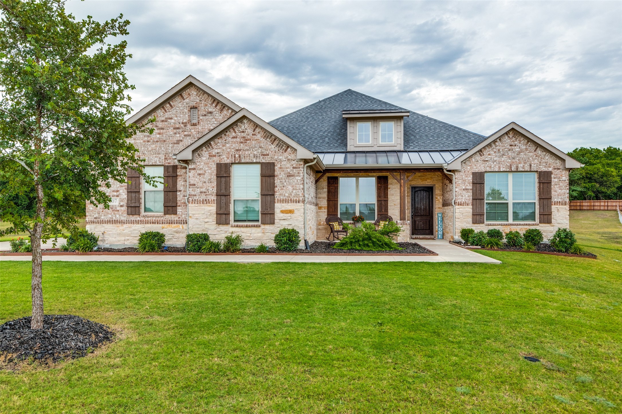 207 Homestead Court Van Alstyne TX 75495