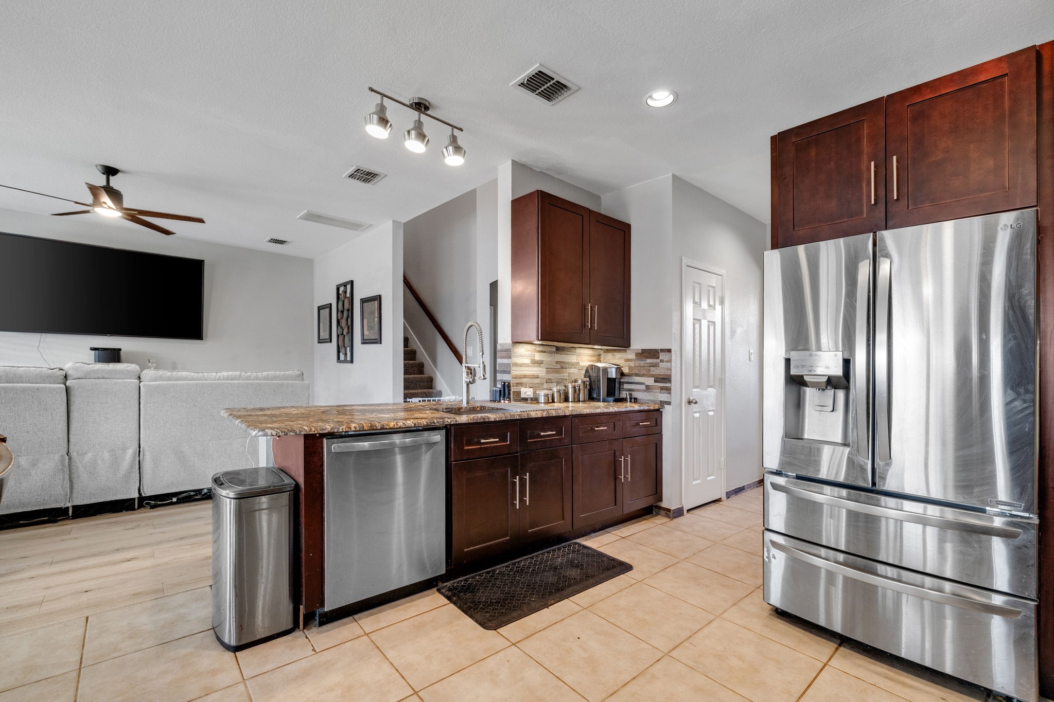 4029 Bridge Water Road Heartland TX 75126