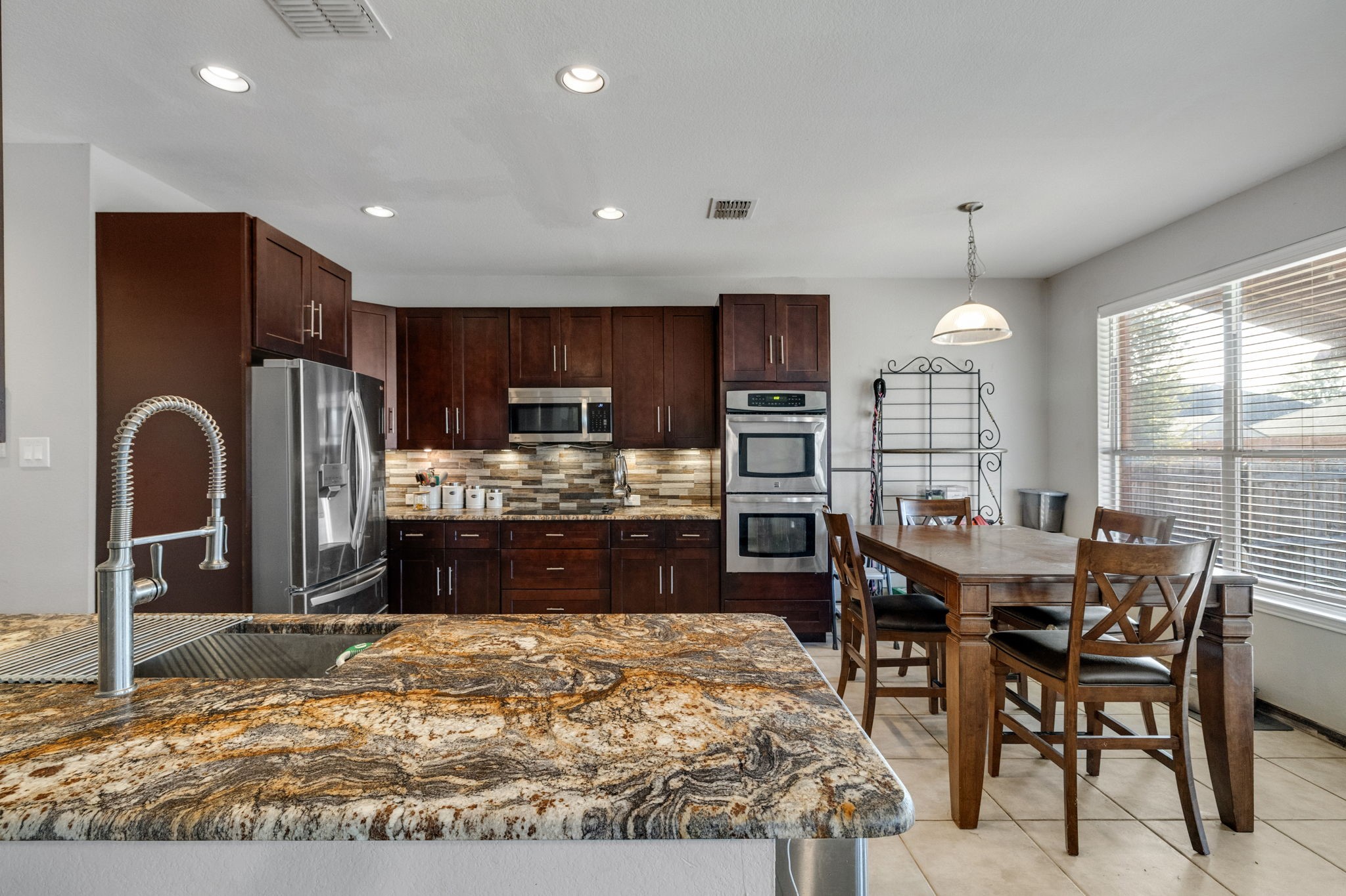 4029 Bridge Water Road Heartland TX 75126