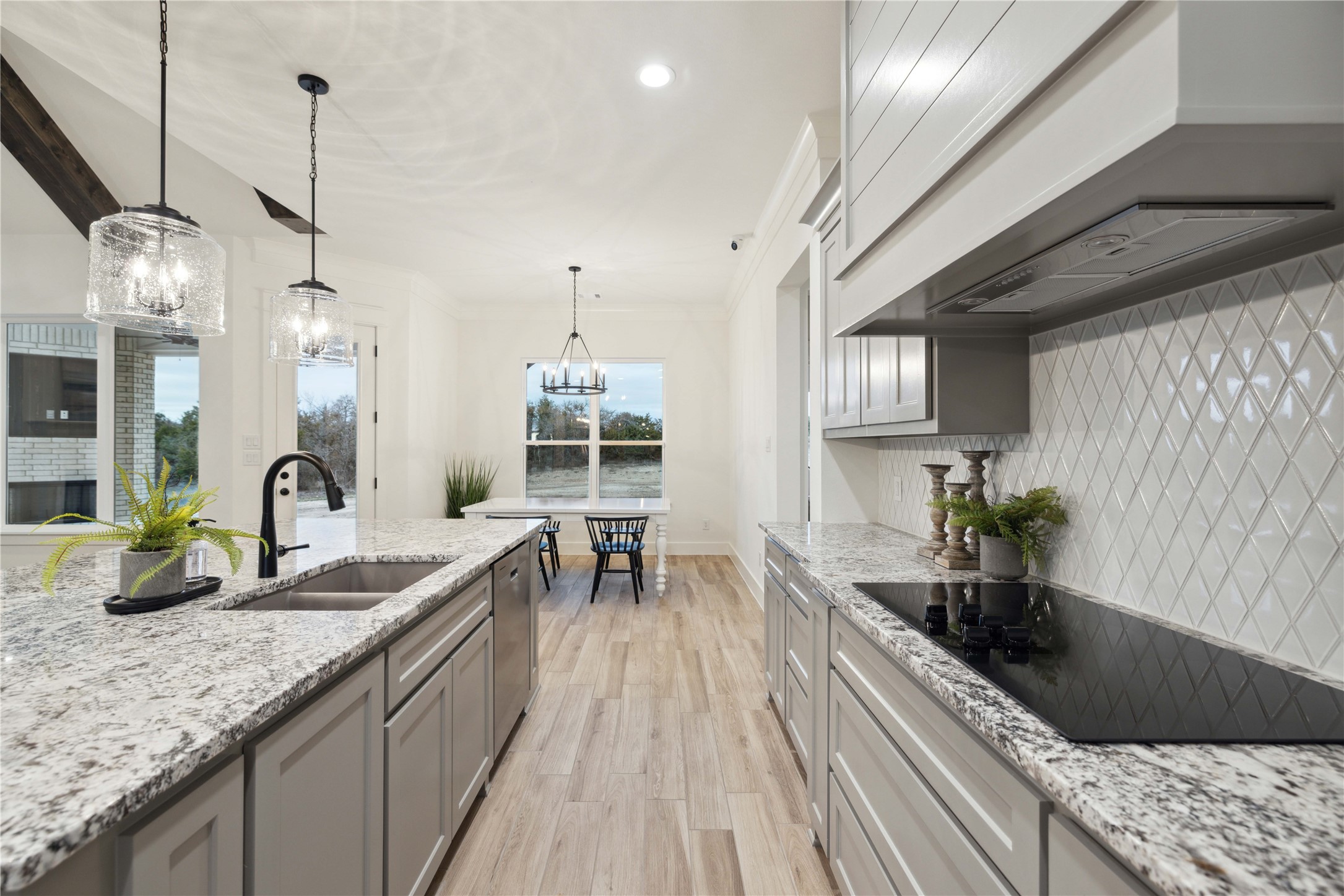 252 Oak Meadow Lane Weatherford TX 76085