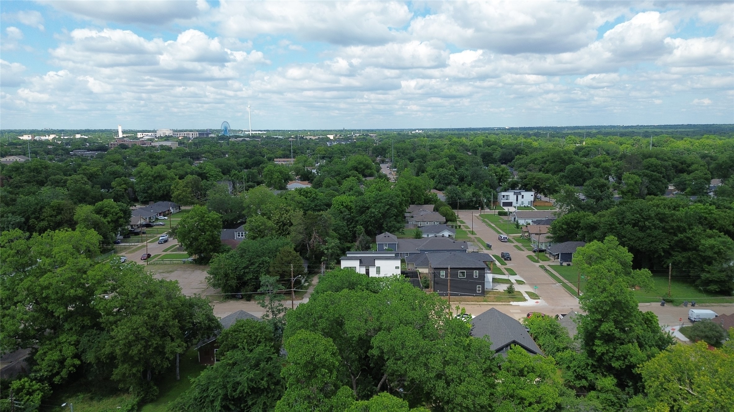 3417 Pondrom Street Dallas TX 75215