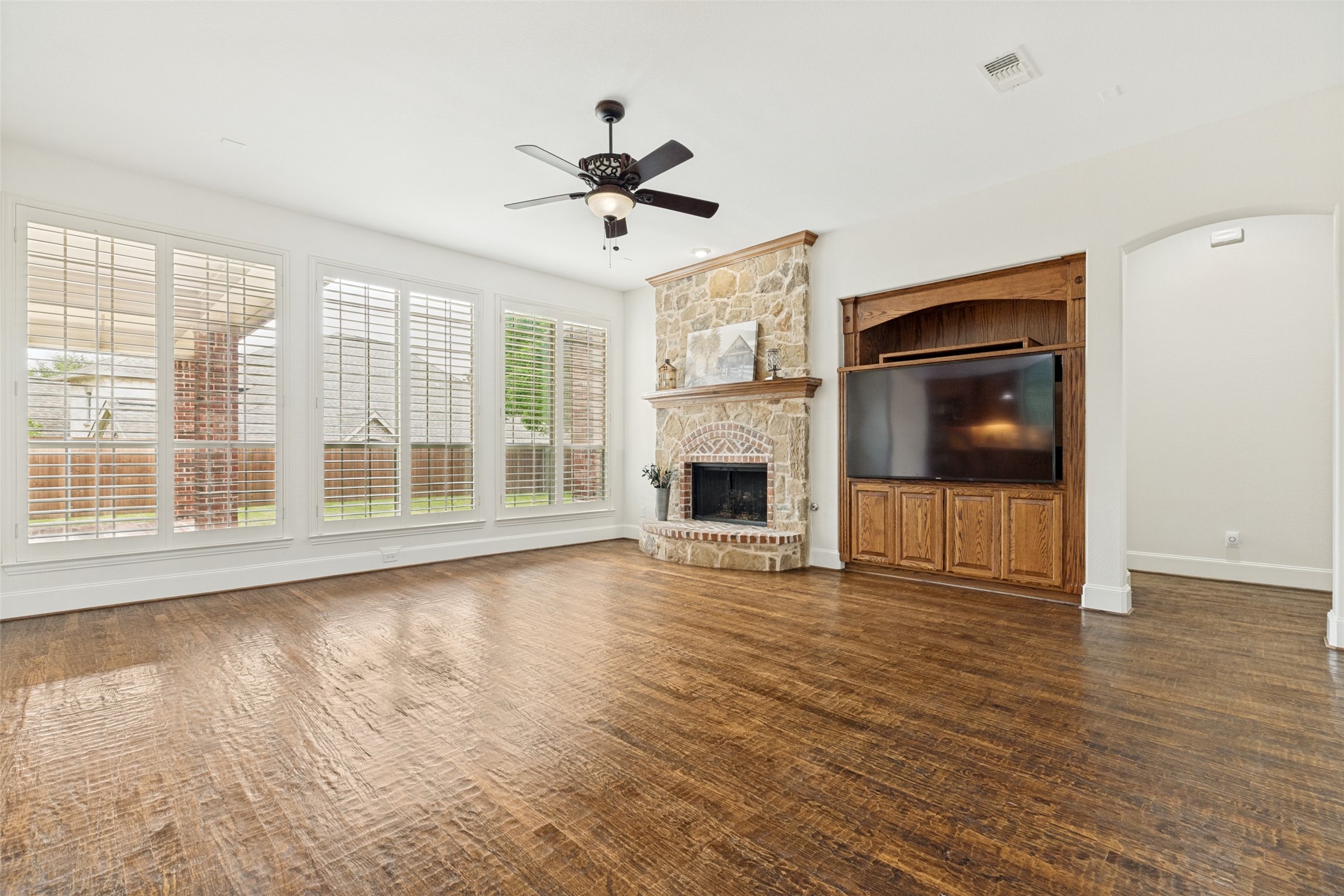 8308 Craftsbury Lane Mckinney TX 75071
