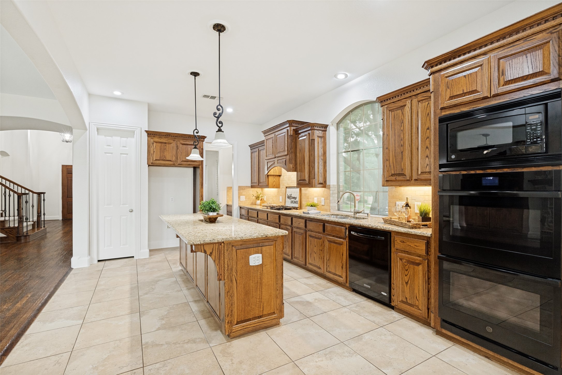 8308 Craftsbury Lane Mckinney TX 75071