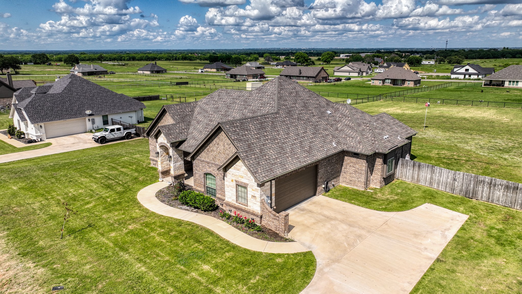 677 County Road 3341 Paradise TX 76073