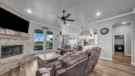 677 County Road 3341 Paradise TX 76073