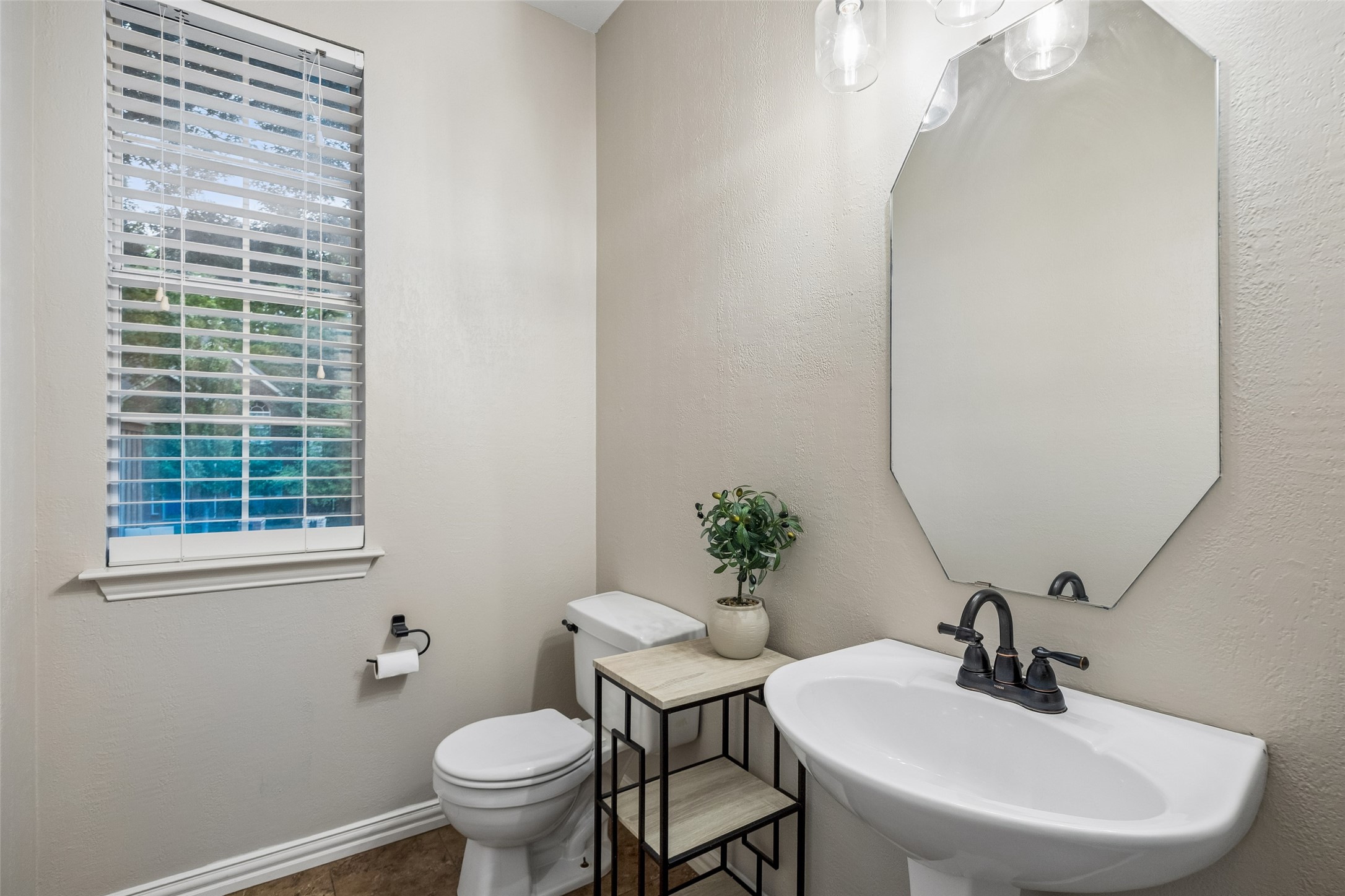 401 Winged Foot Lane Garland TX 75044