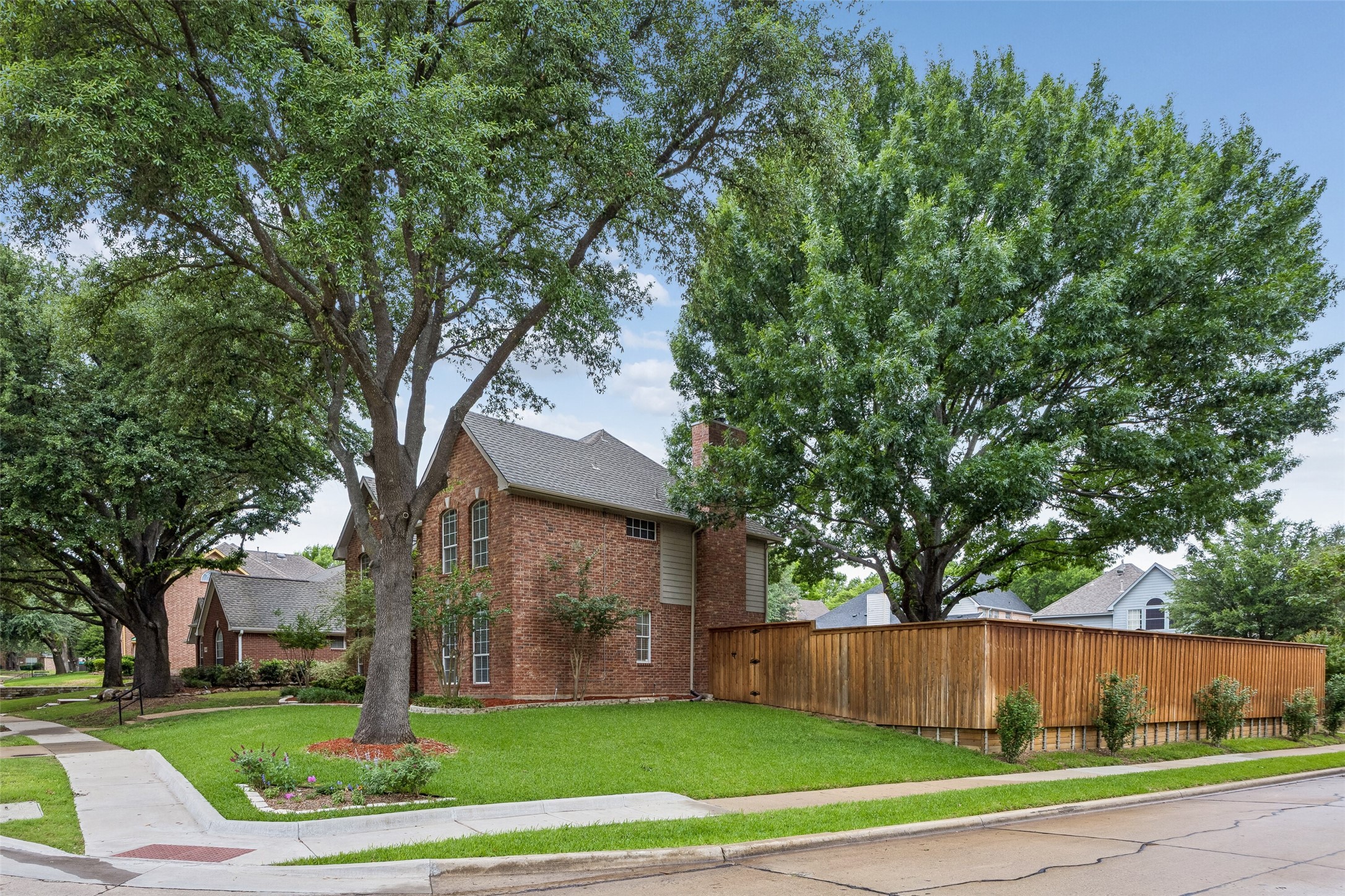 401 Winged Foot Lane Garland TX 75044