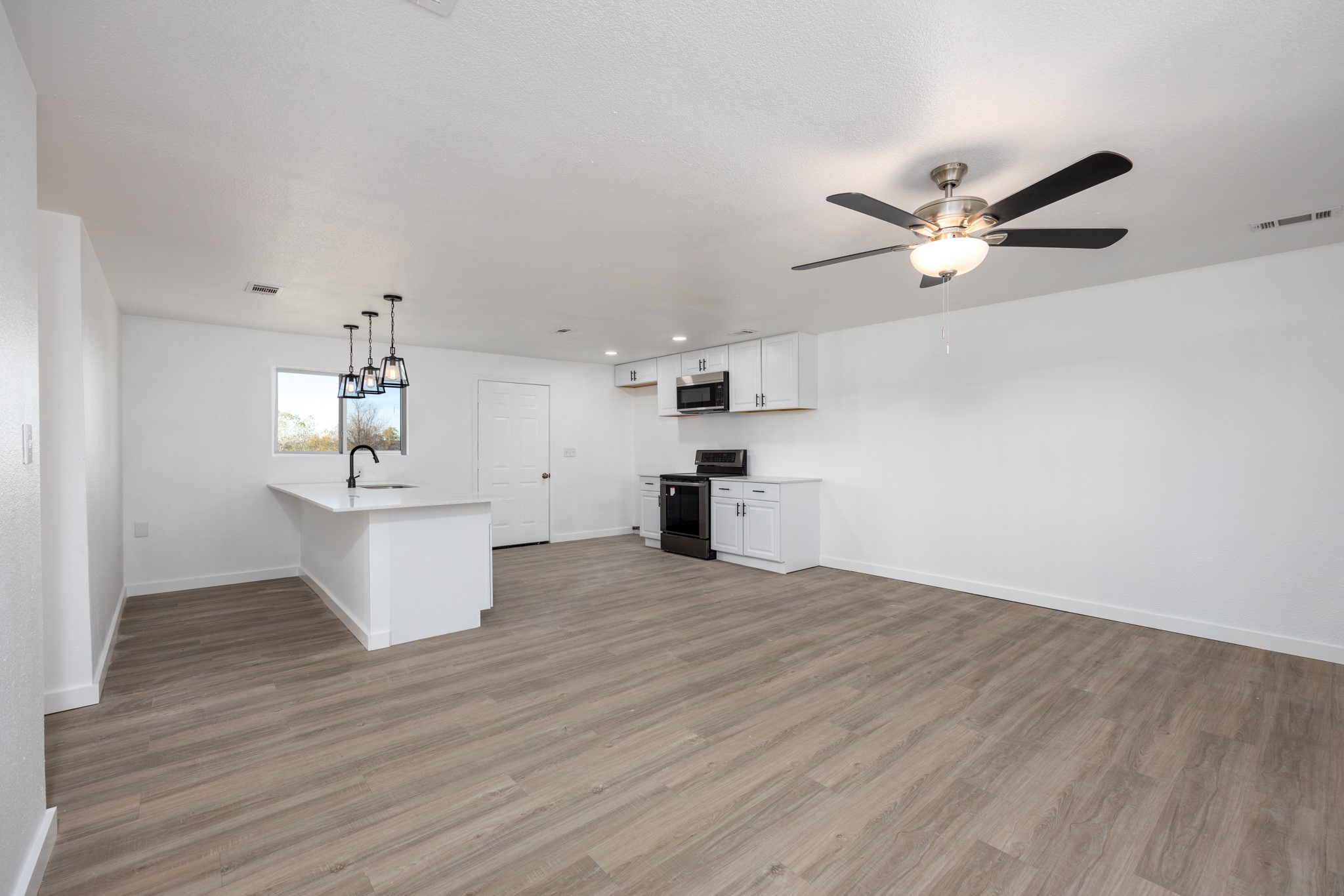 147 Western Lake Drive Weatherford TX 76087