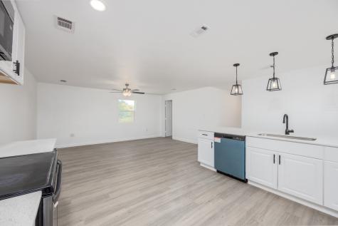 147 Western Lake Drive Weatherford TX 76087