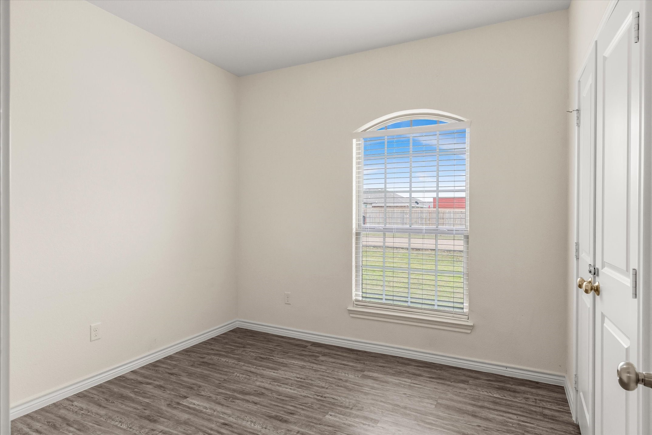 2422 Abigail Lane Mabank TX 75147