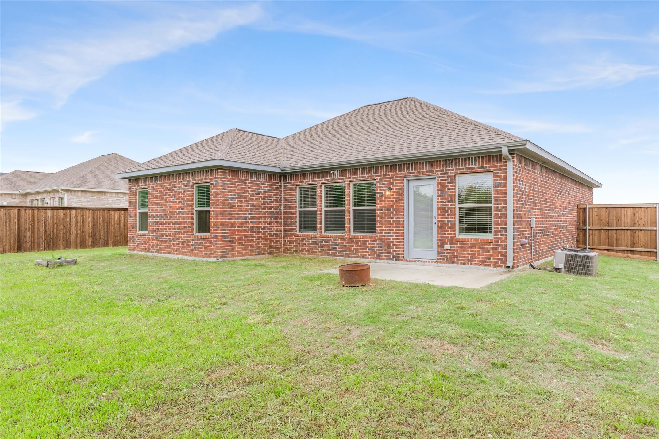 2422 Abigail Lane Mabank TX 75147