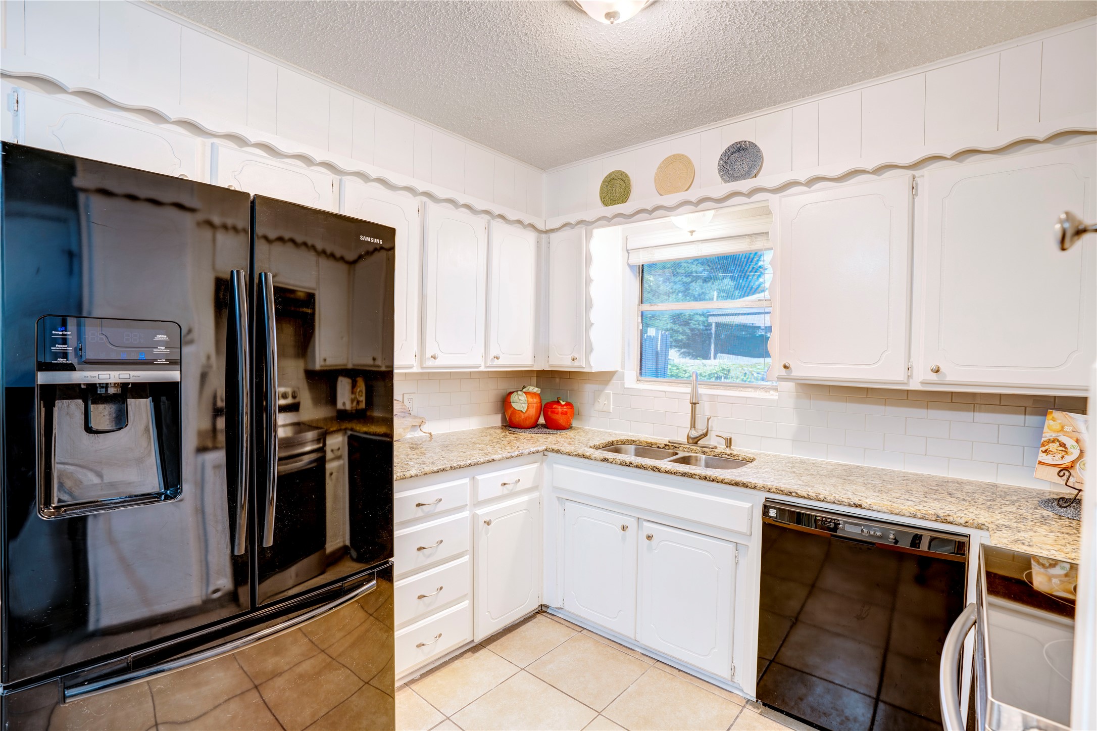 6028 Ridgecrest Drive Watauga TX 76148
