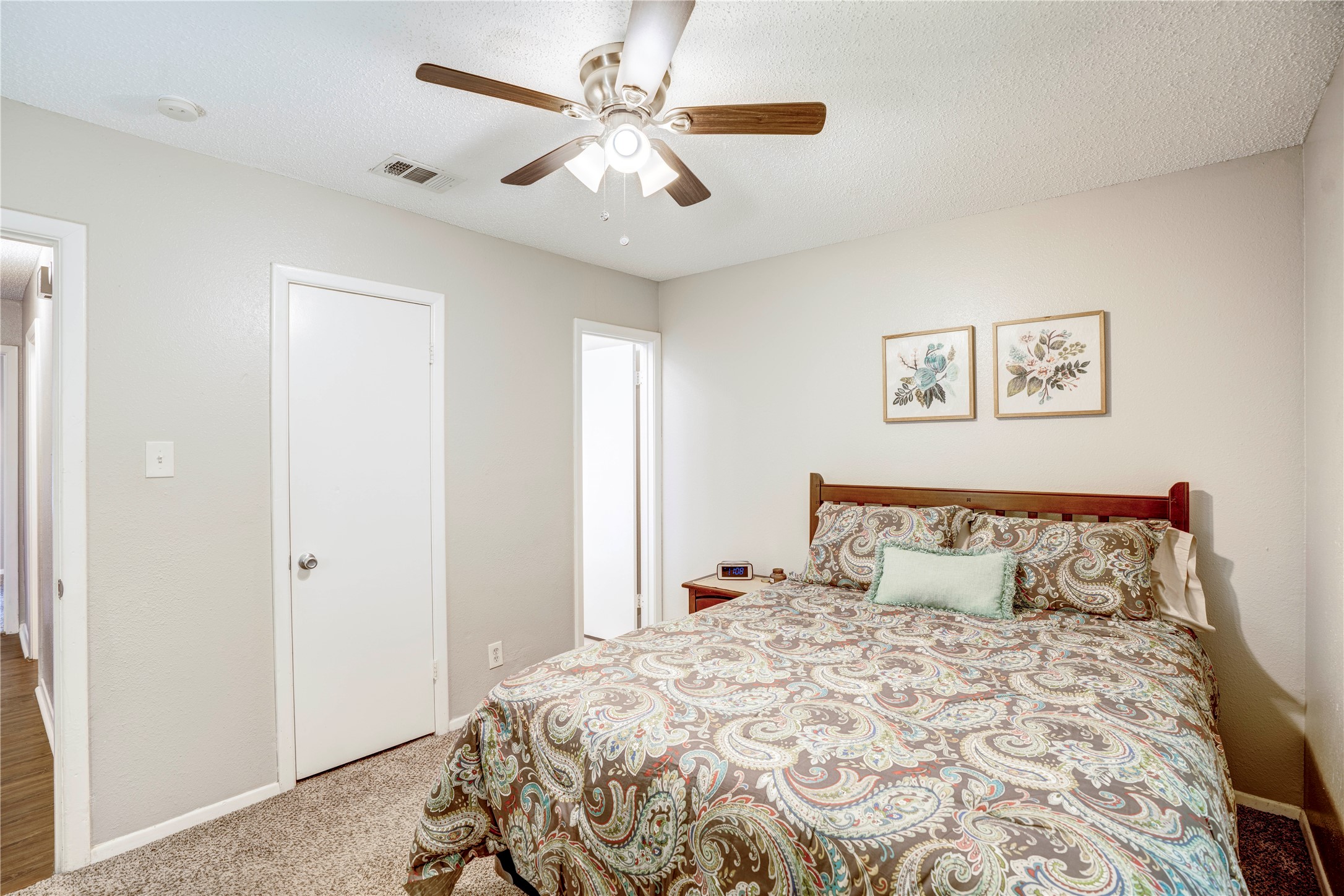 6028 Ridgecrest Drive Watauga TX 76148