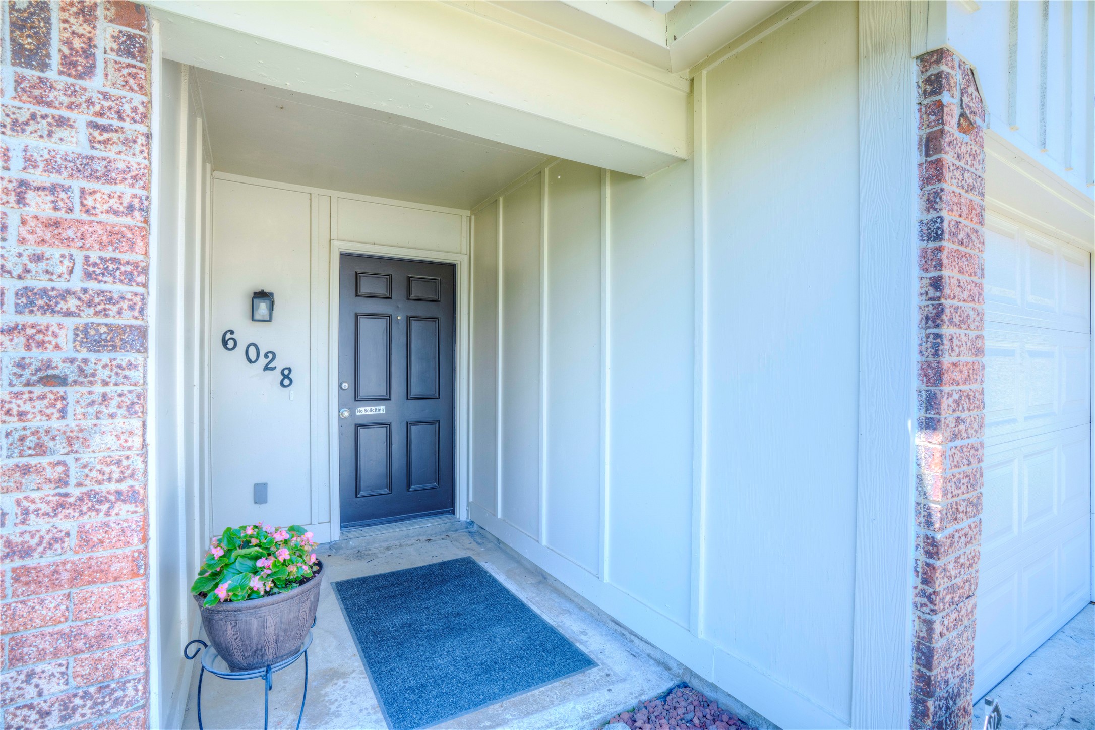 6028 Ridgecrest Drive Watauga TX 76148