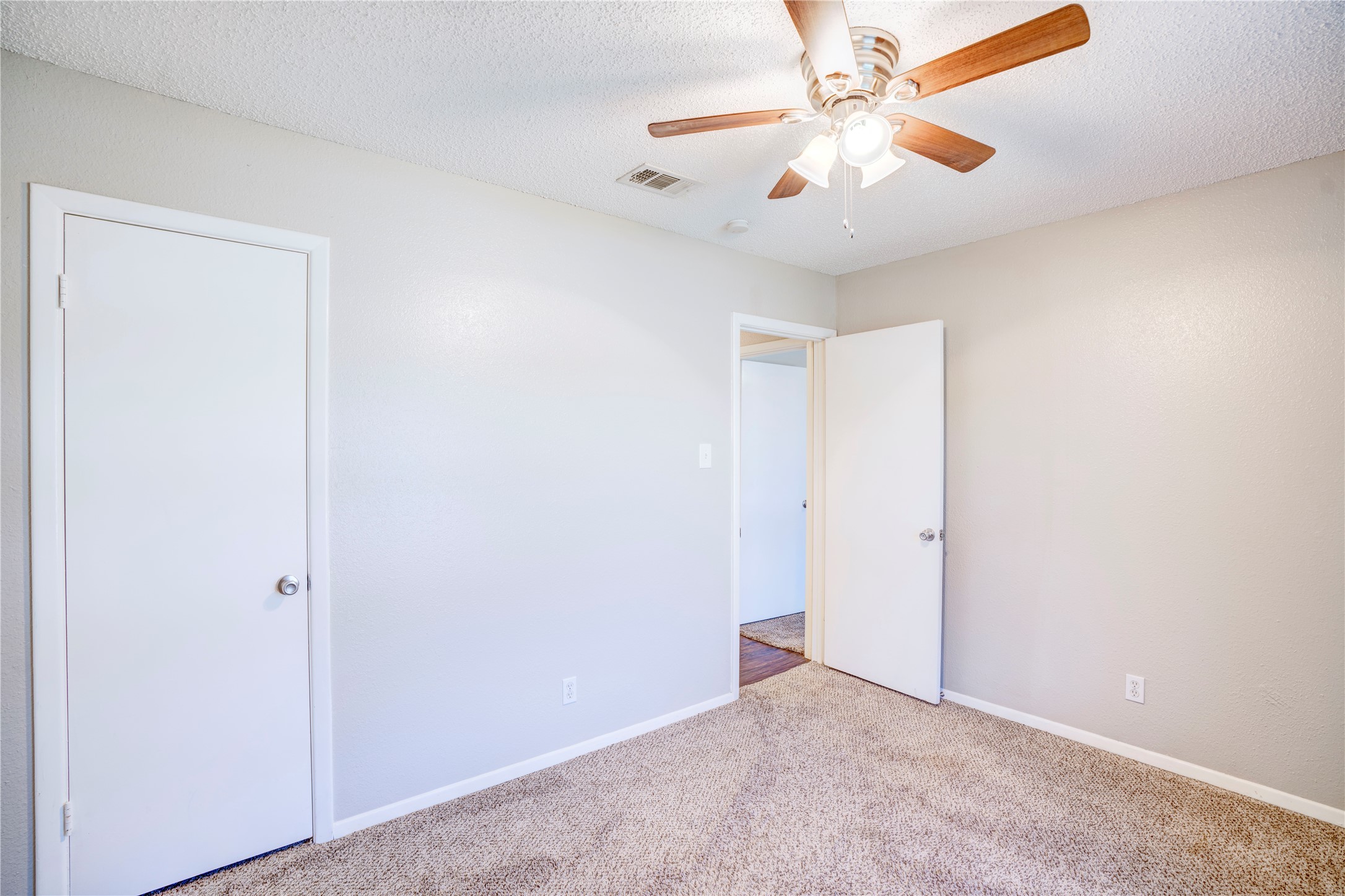 6028 Ridgecrest Drive Watauga TX 76148
