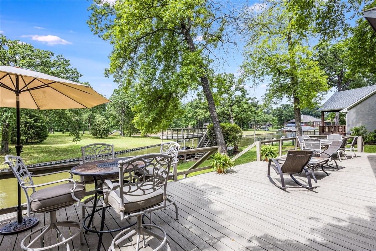 325 Beachside Drive Trinidad TX 75163