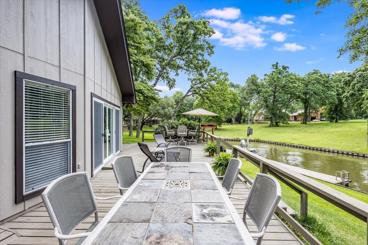325 Beachside Drive Trinidad TX 75163