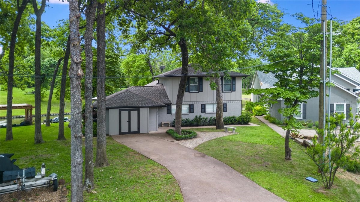325 Beachside Drive Trinidad TX 75163