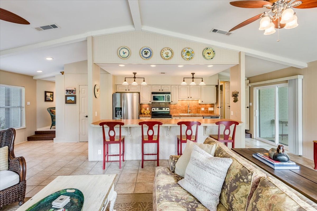 325 Beachside Drive Trinidad TX 75163
