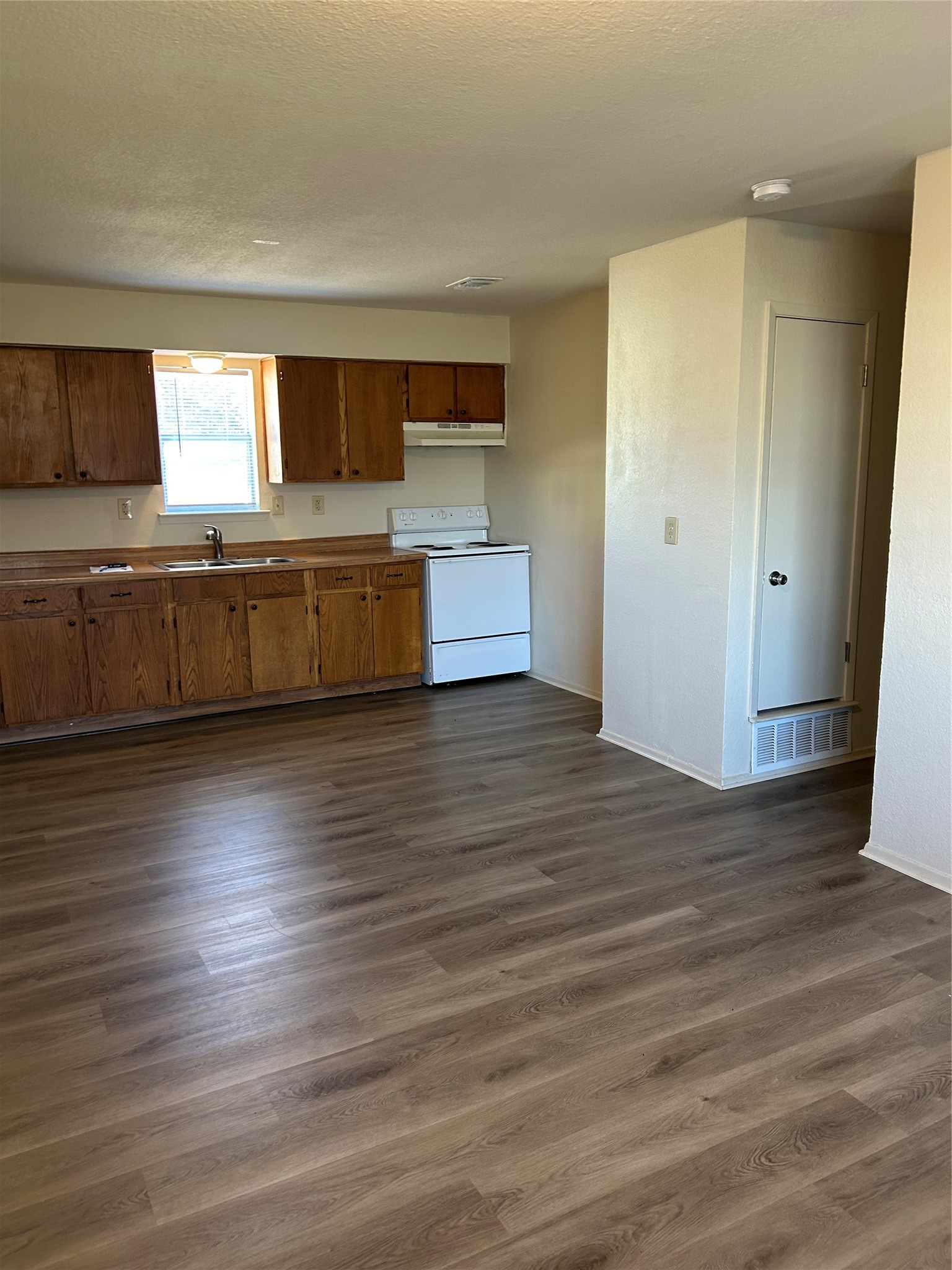 1836 Coral Road Pelican Bay TX 76020