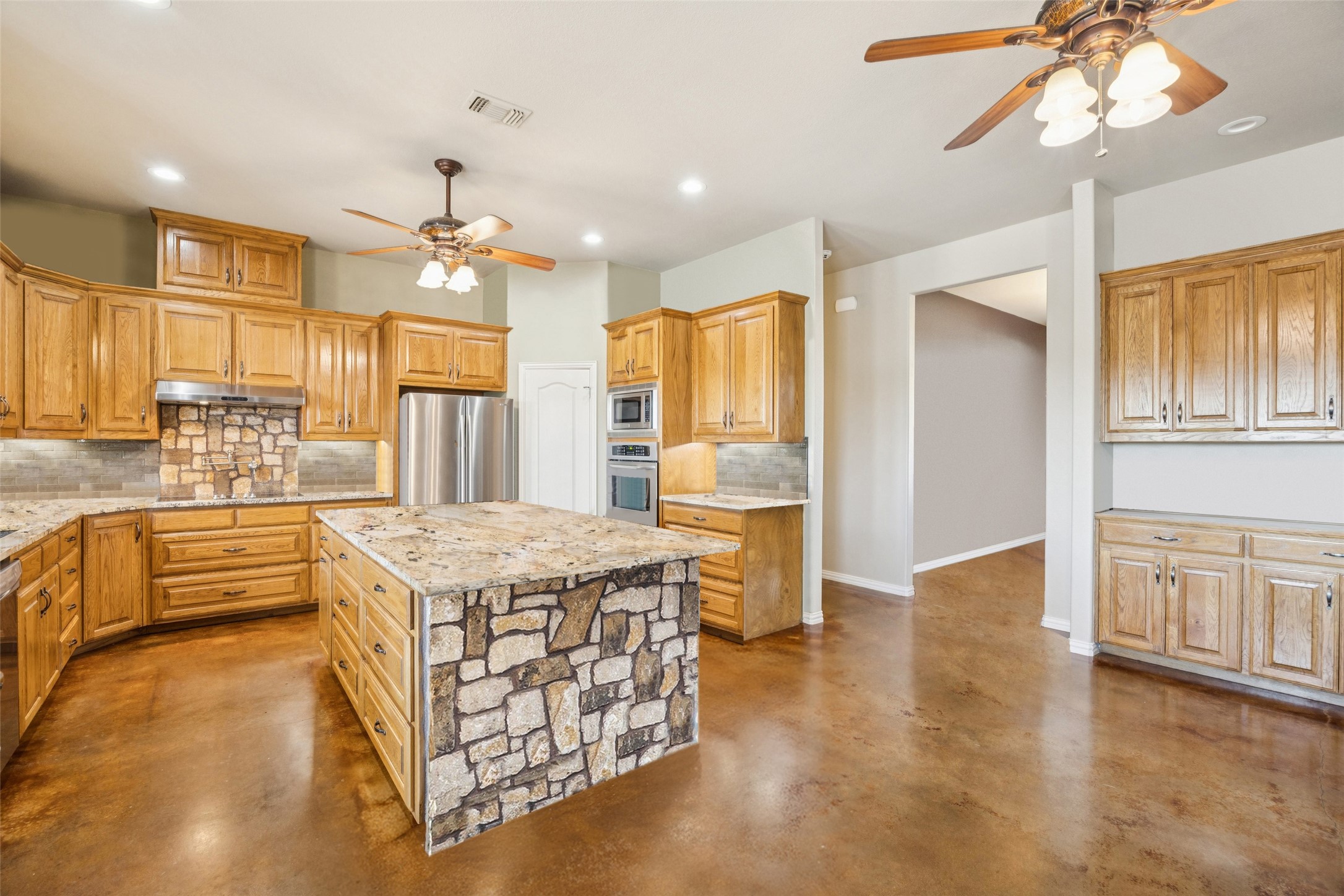 2751-2 Mitchell Road Krum TX 76249
