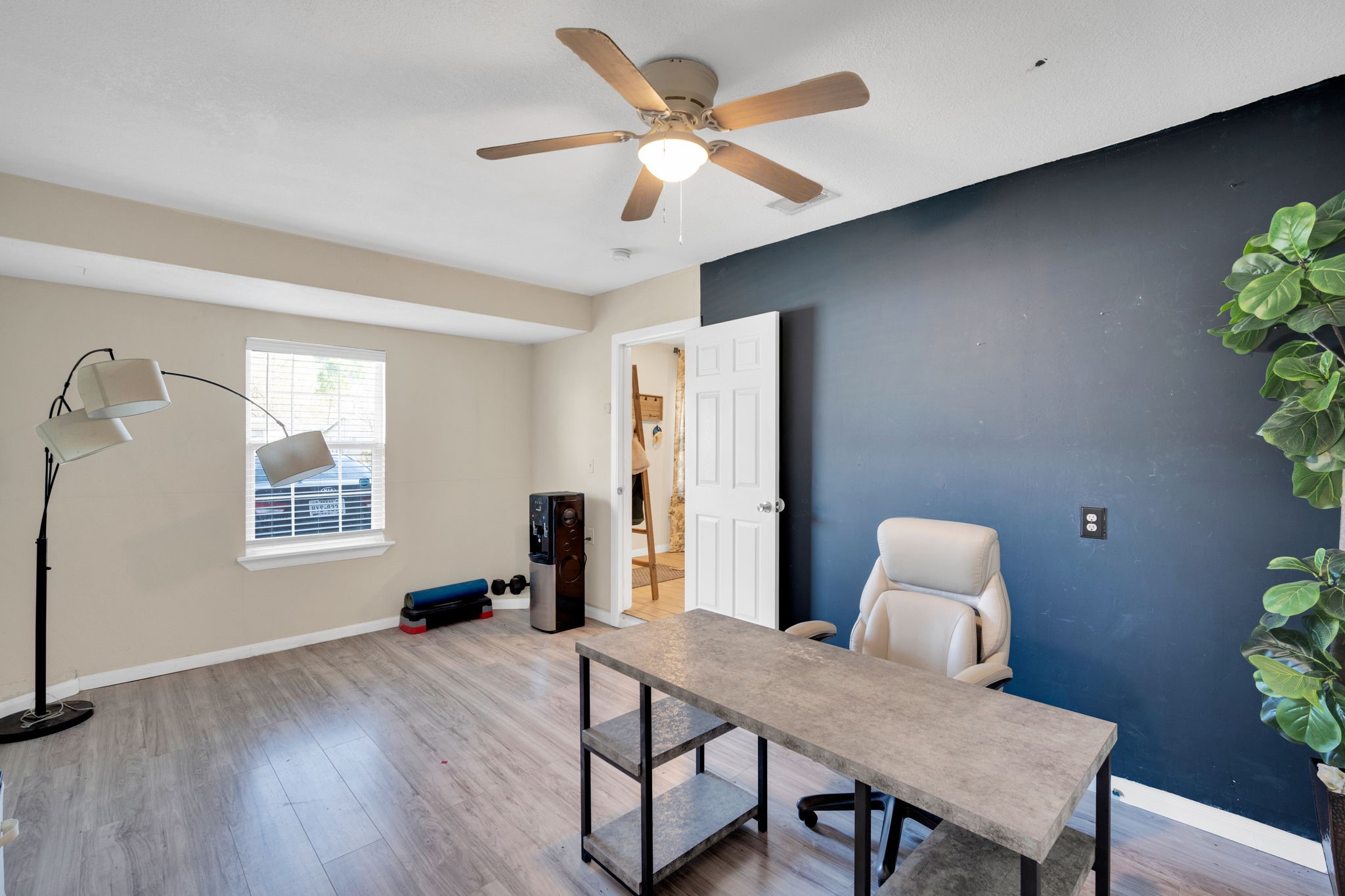 4208 Wiman Drive Fort Worth TX 76119