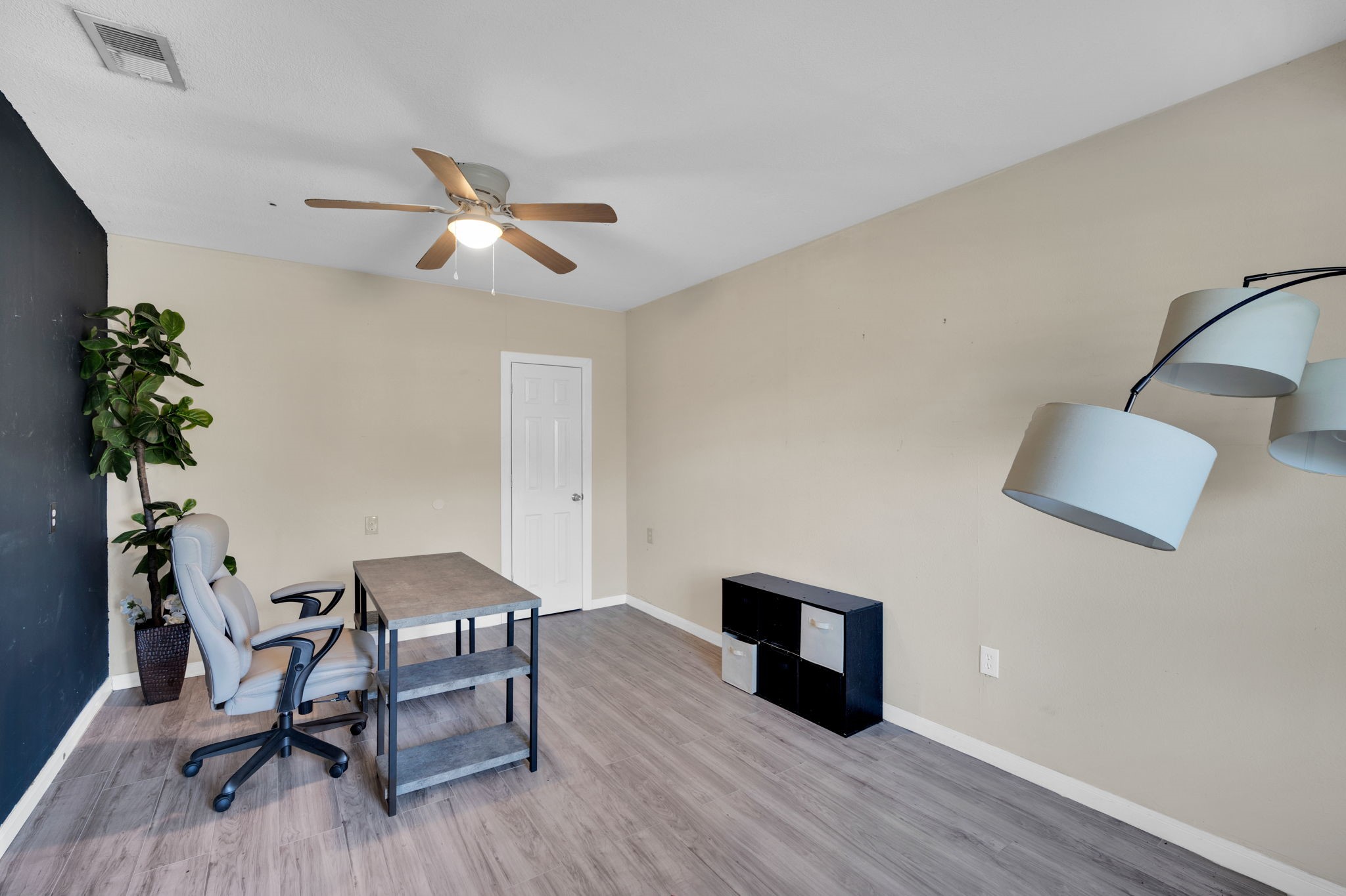 4208 Wiman Drive Fort Worth TX 76119
