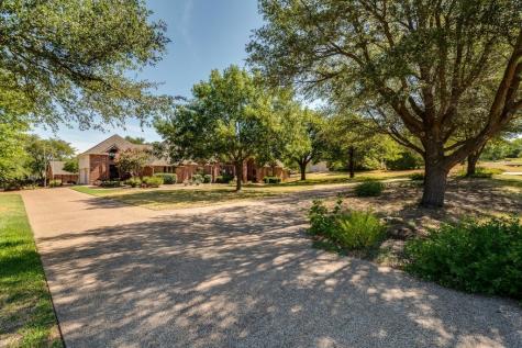 2825 Bent Oaks Drive Burleson TX 76028