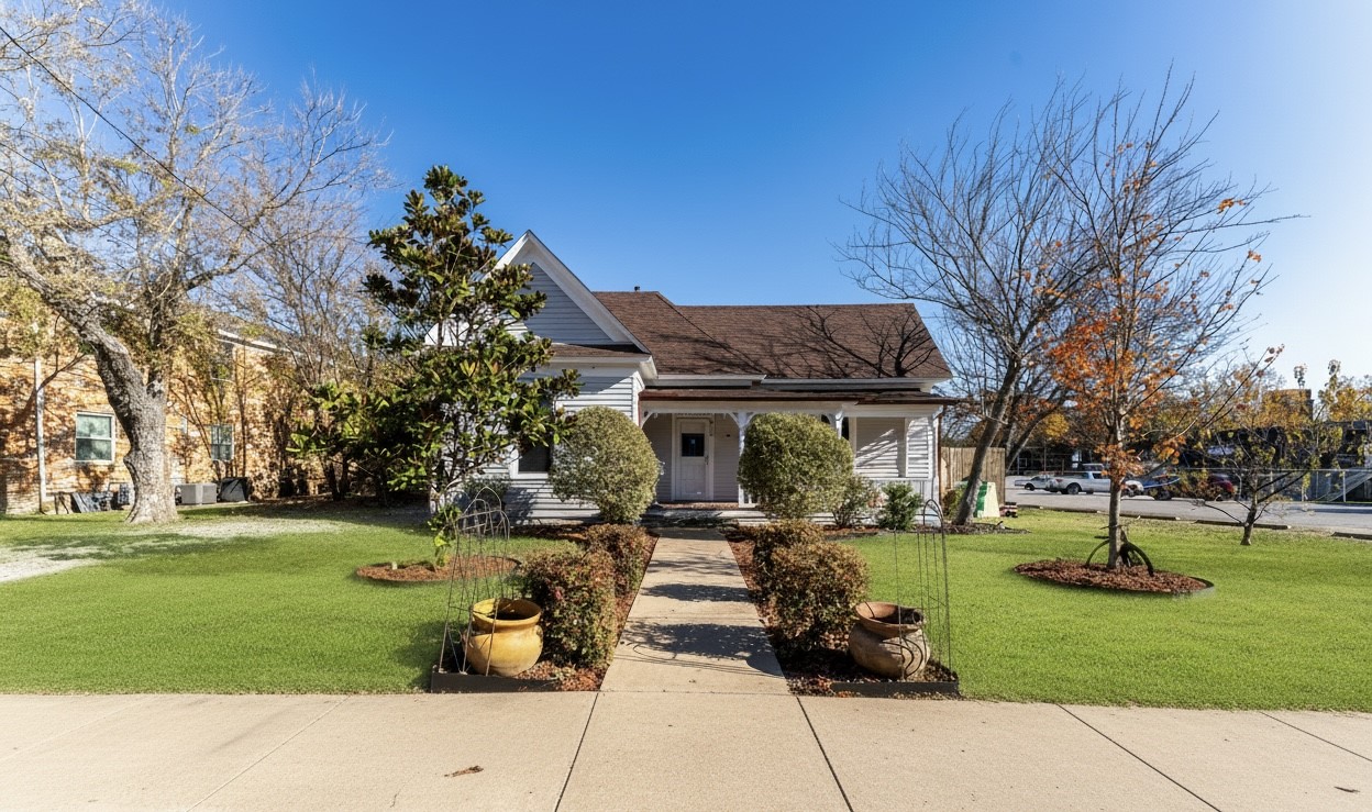 514 N Rogers Street Waxahachie TX 75165