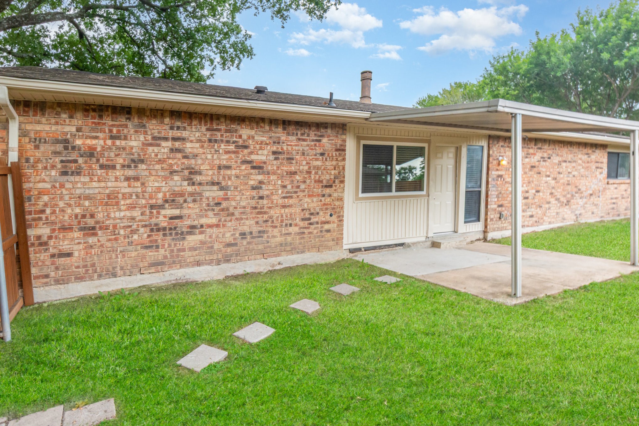 5905 Cedar Lane Rowlett TX 75089