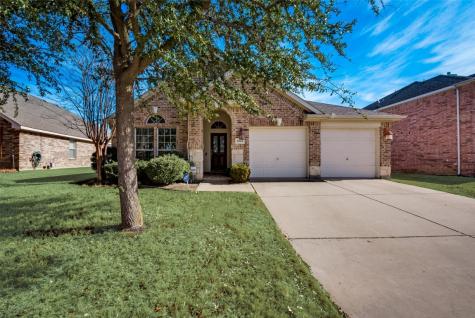 2848 Barco Grand Prairie TX 75054