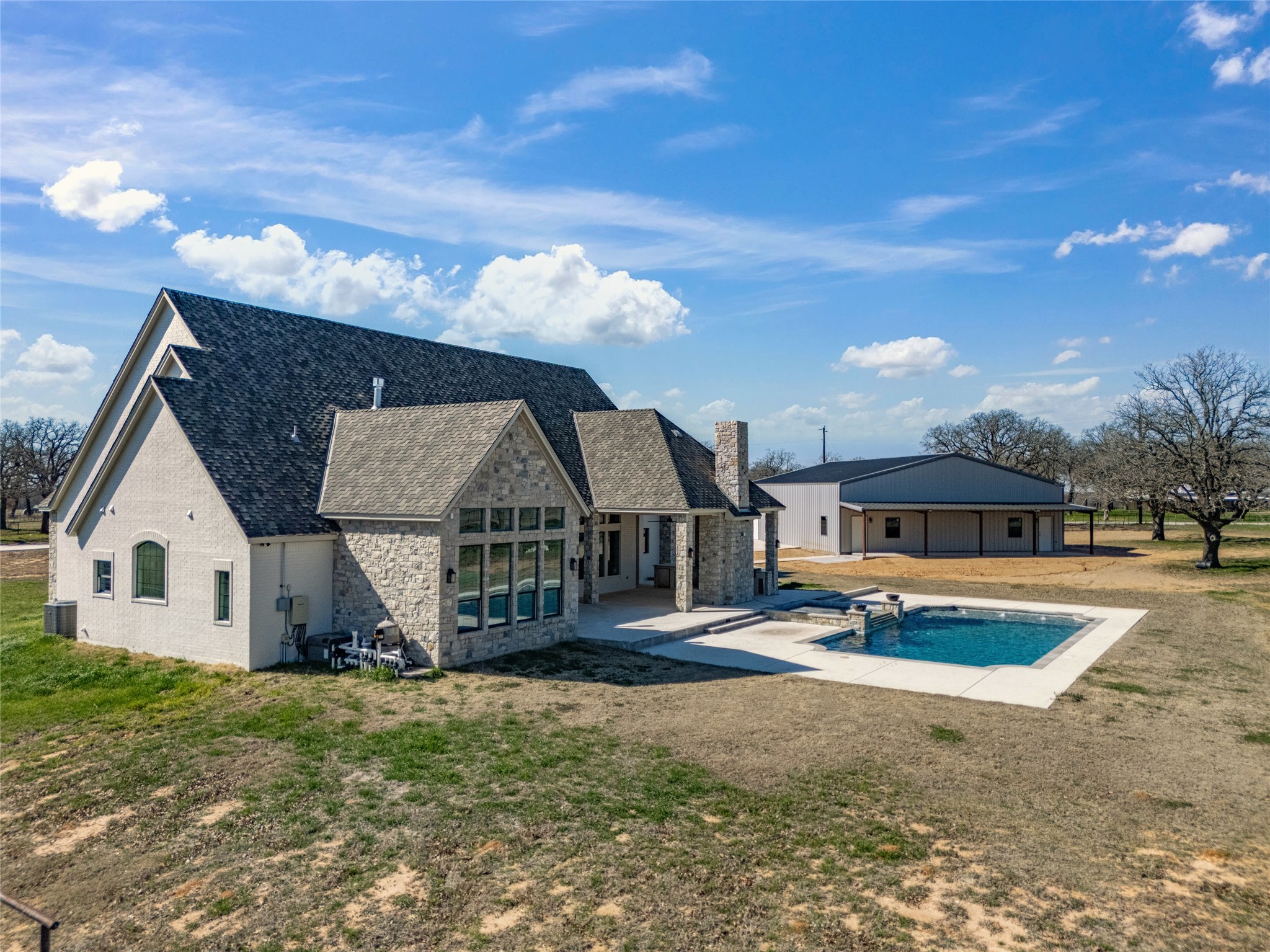 623 Lake Valley Road Sunset TX 76270