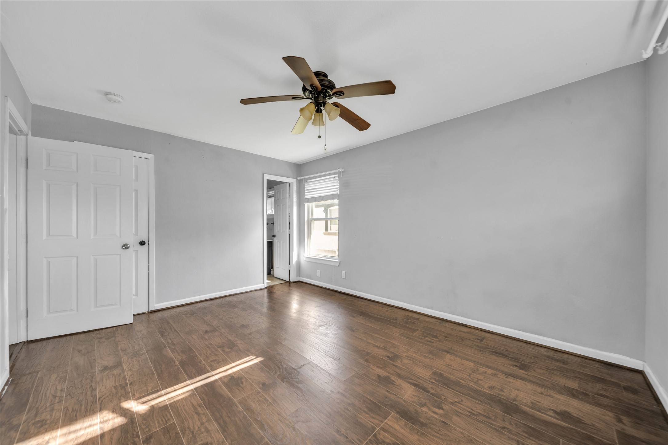 2939 Bay Oaks Drive Dallas TX 75229
