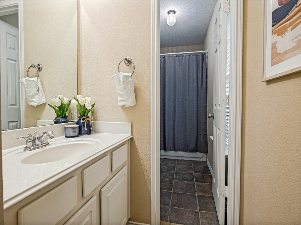1192 Oak Hill Lane Murphy TX 75094