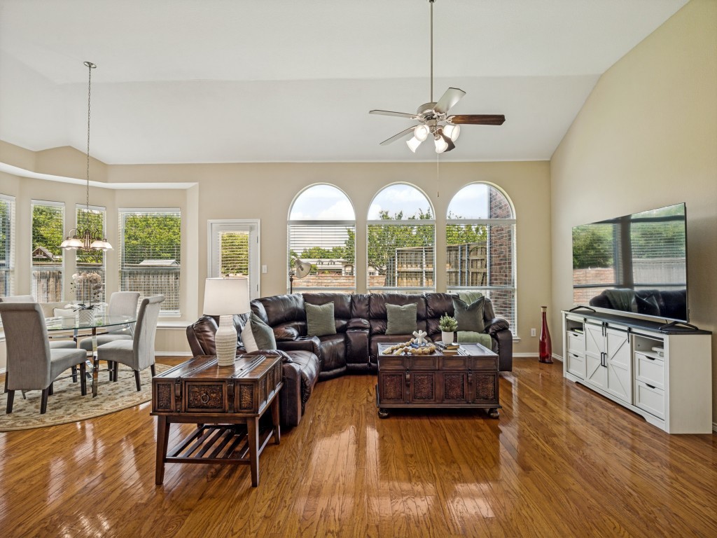 1192 Oak Hill Lane Murphy TX 75094