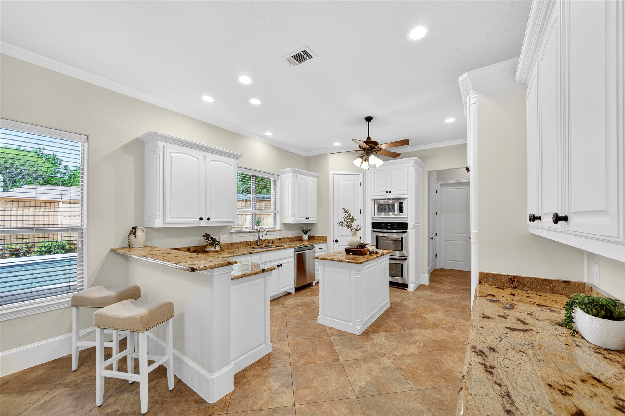 9515 Edith Lane Dallas TX 75220