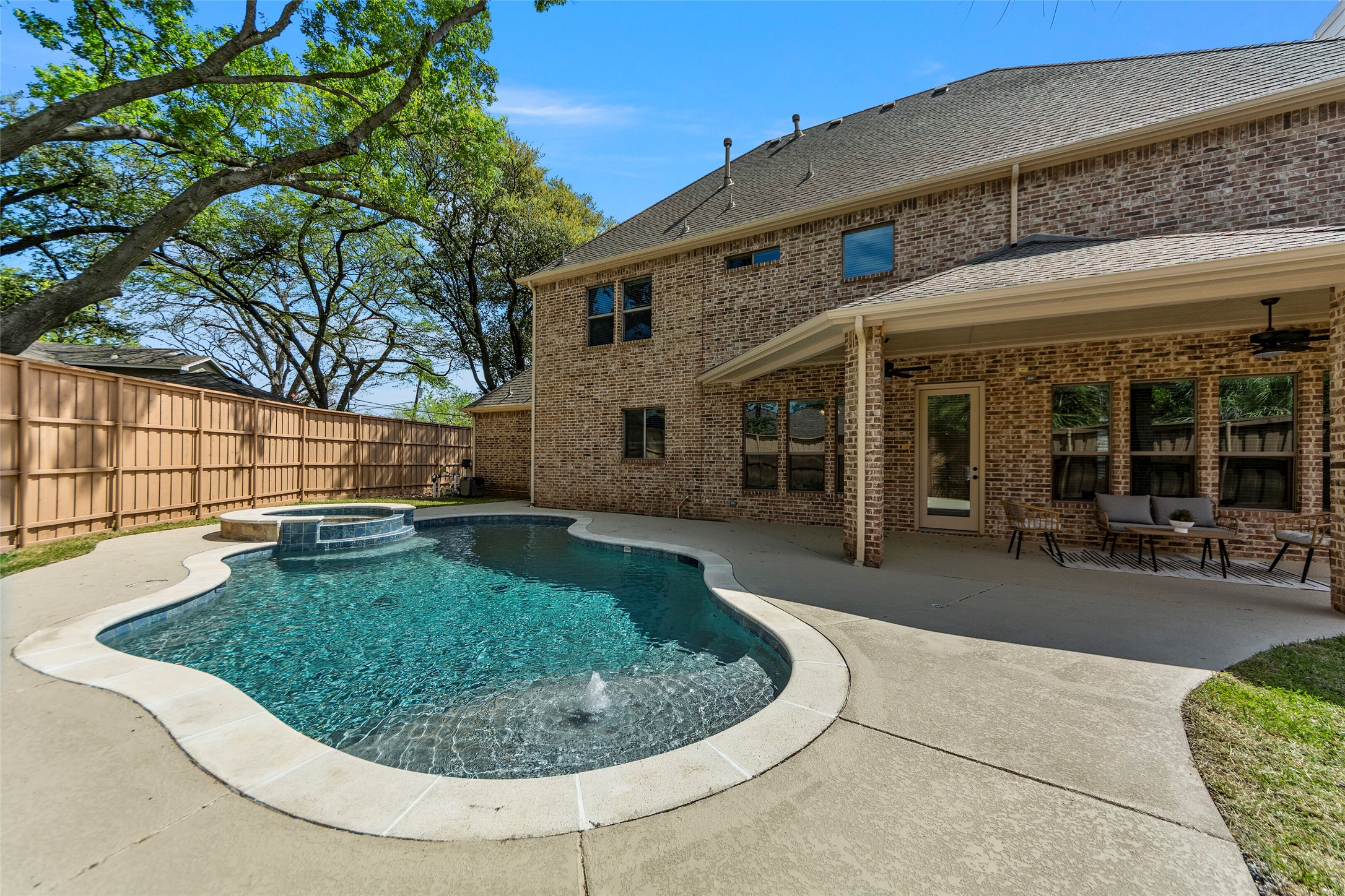9515 Edith Lane Dallas TX 75220