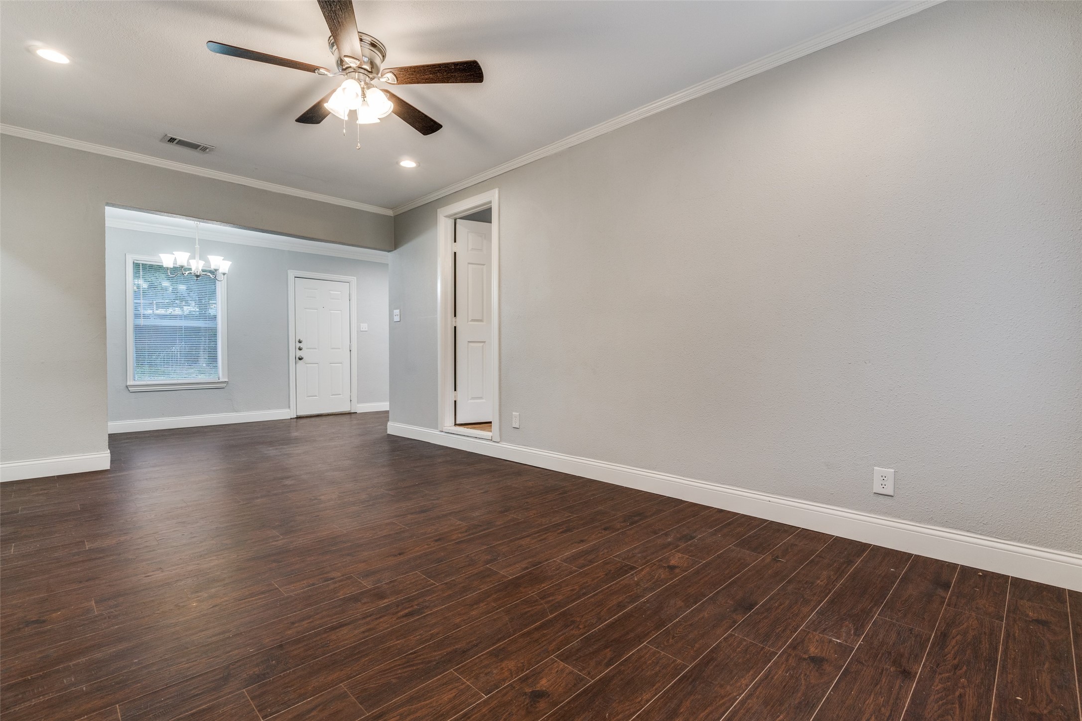 1239 Cedar Haven Avenue Dallas TX 75216