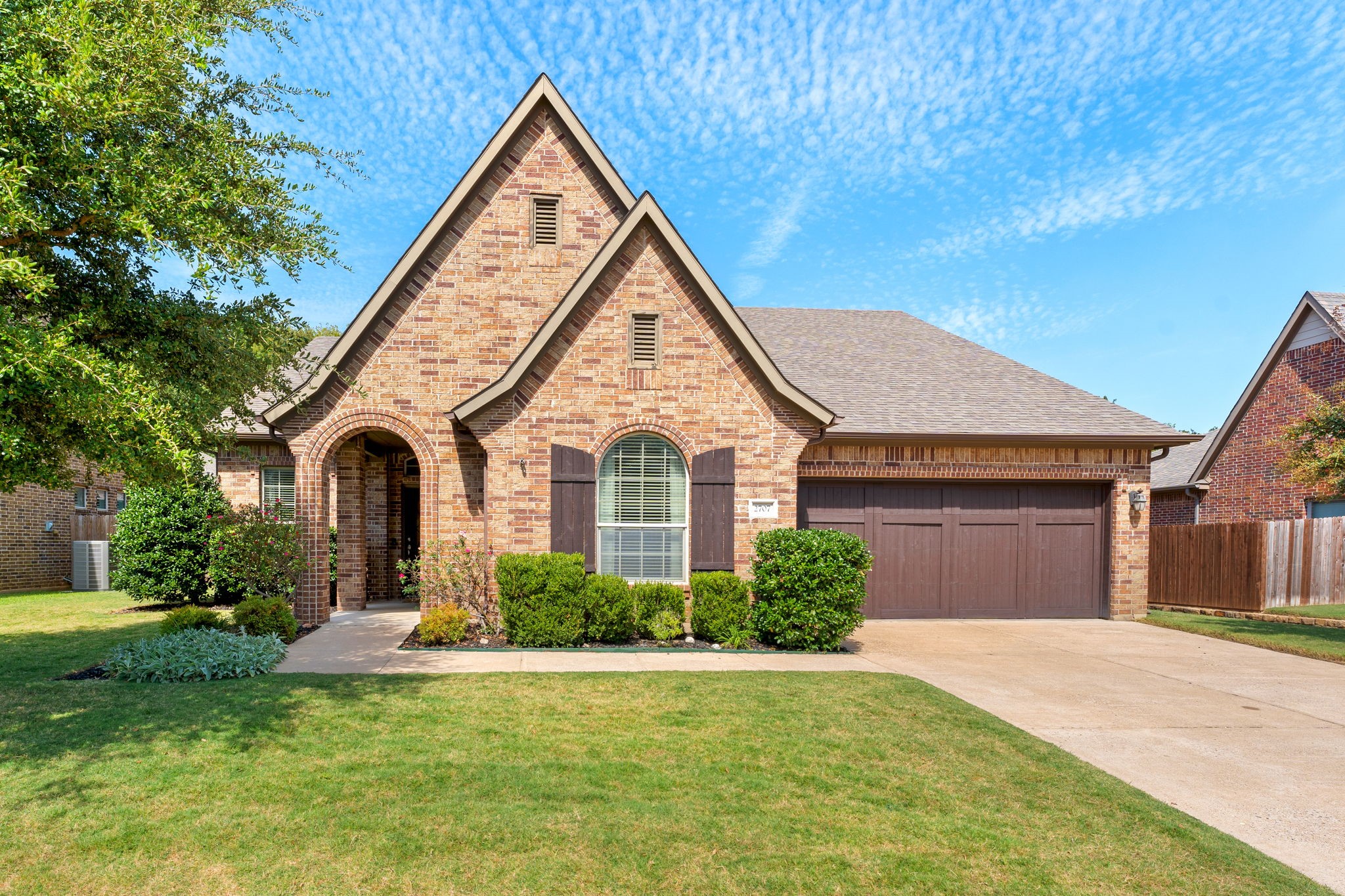 2707 Stonebriar Court Arlington TX 76001