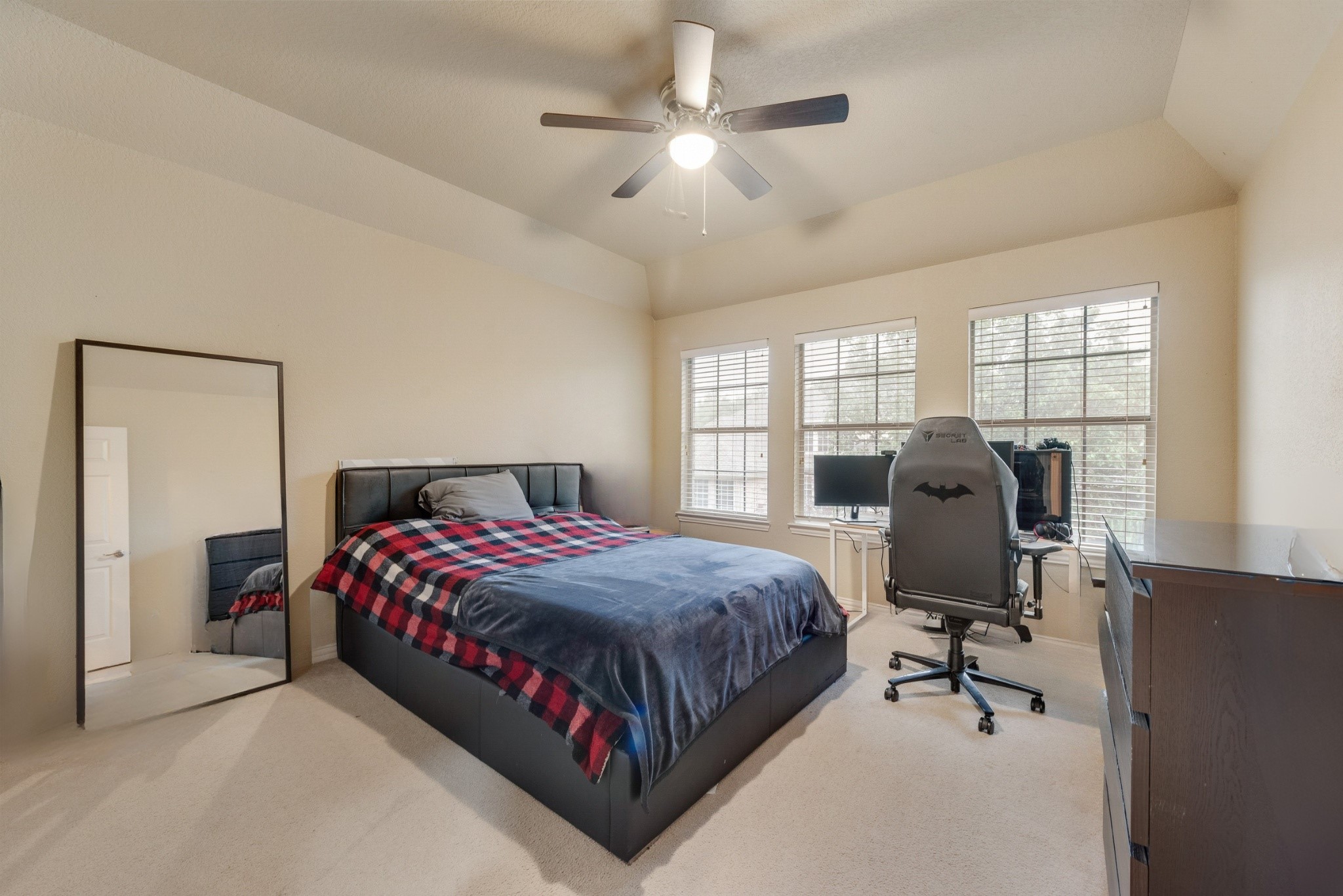 8711 Weston Lane Lantana TX 76226