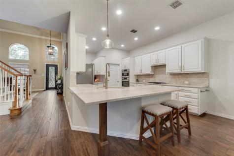 8711 Weston Lane Lantana TX 76226