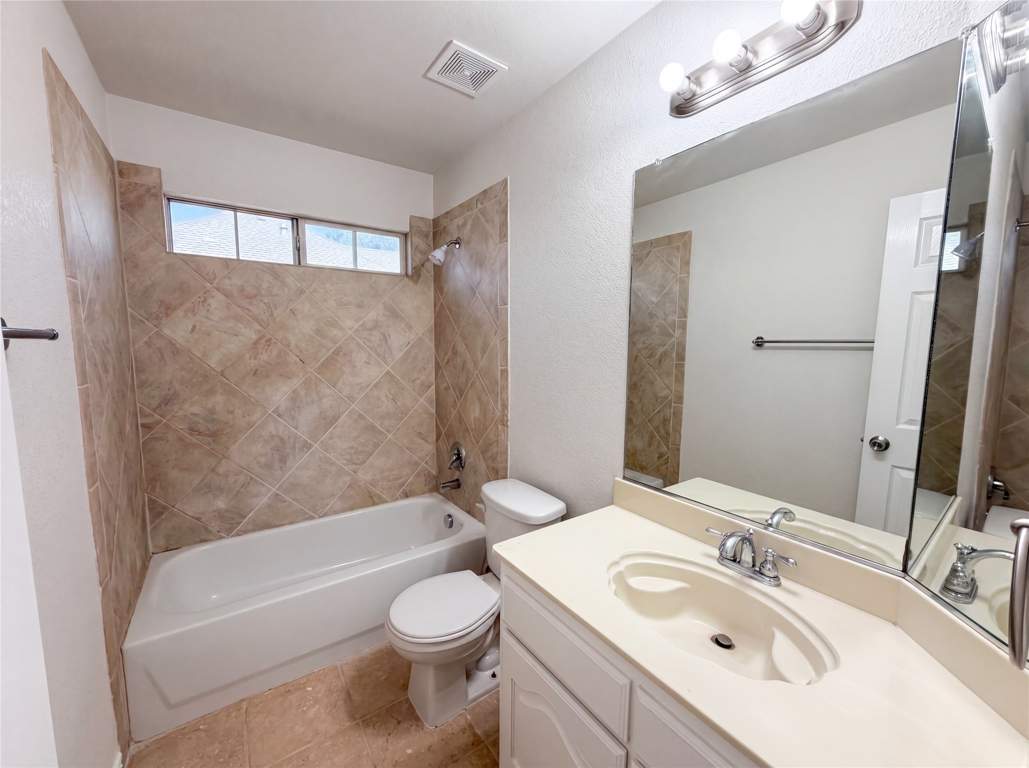 1126 Glencoe Drive Glenn Heights TX 75154