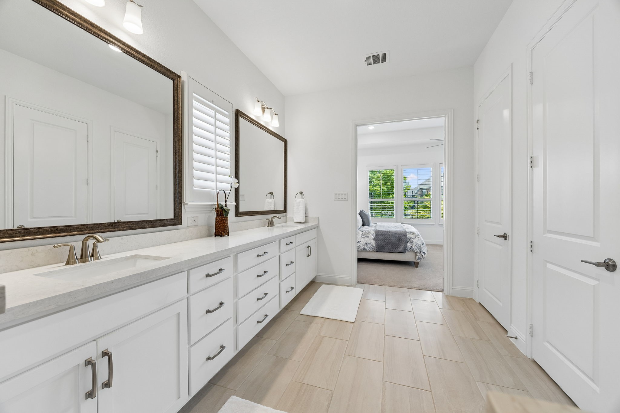 8113 Isle Of Skye The Colony TX 75056