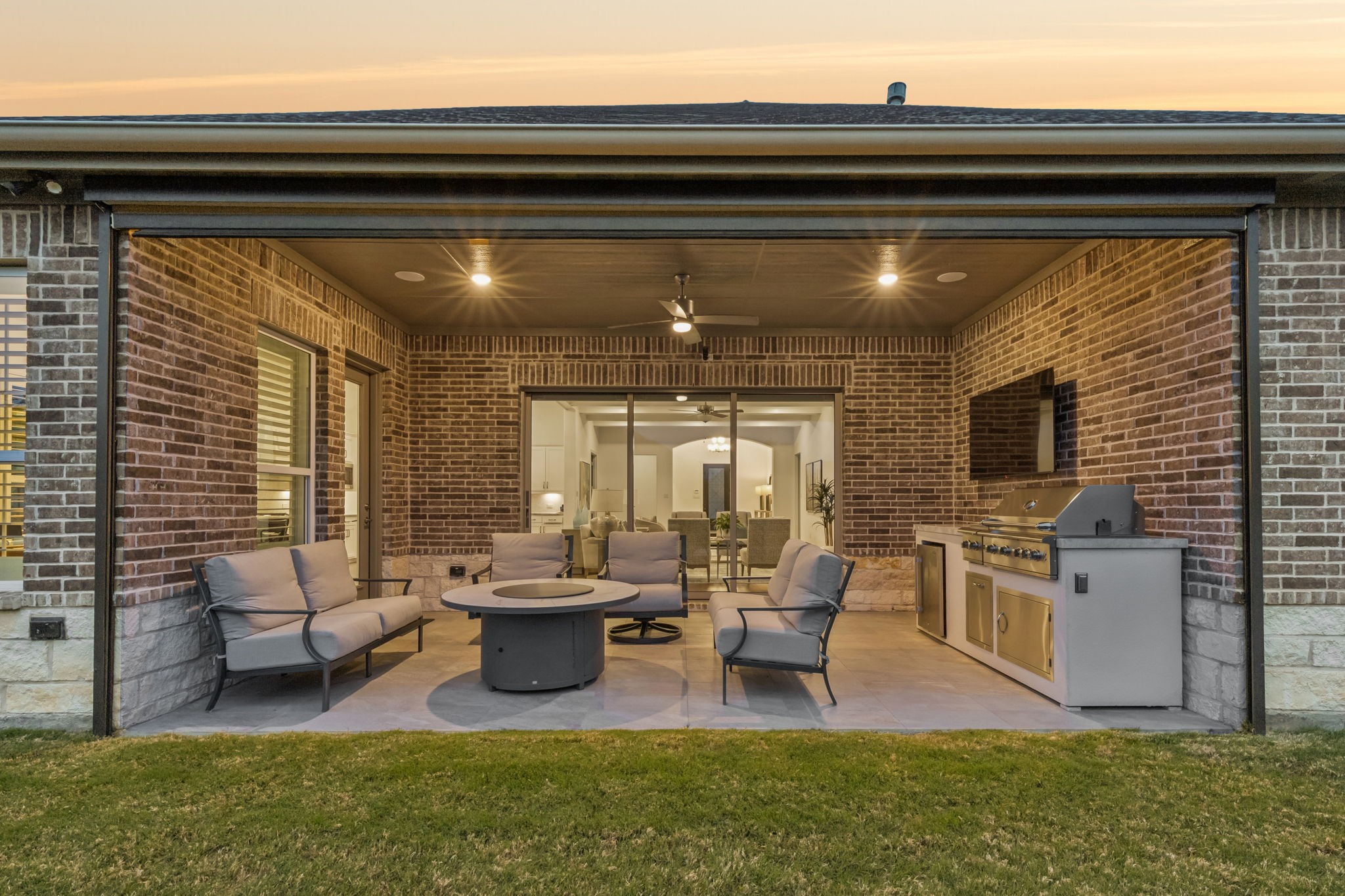 8113 Isle Of Skye The Colony TX 75056