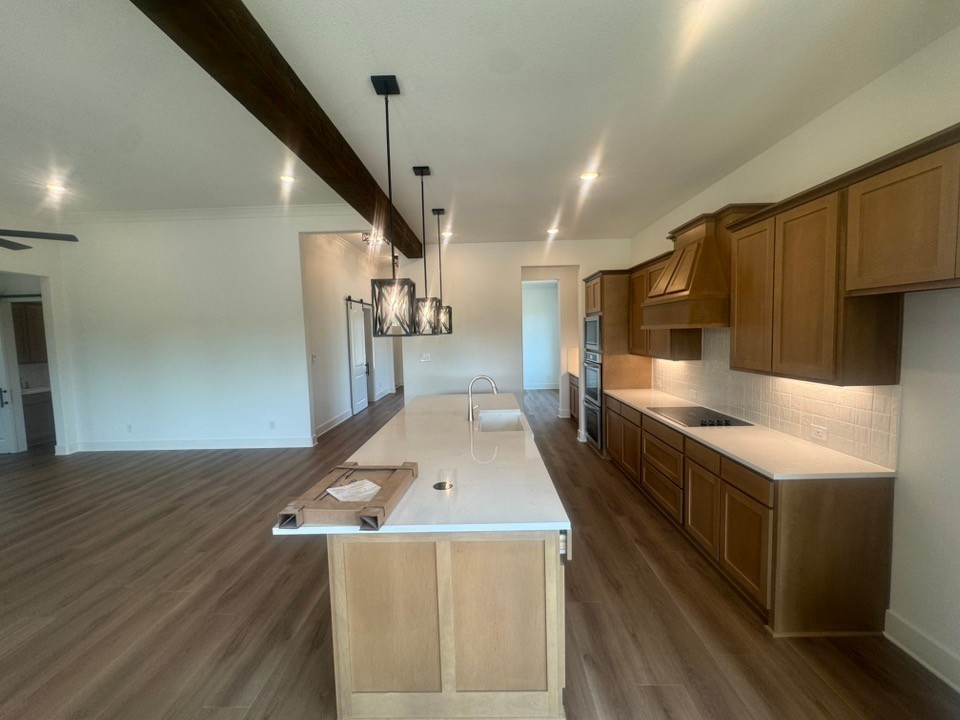 707 Water Side Drive Van Alstyne TX 75495