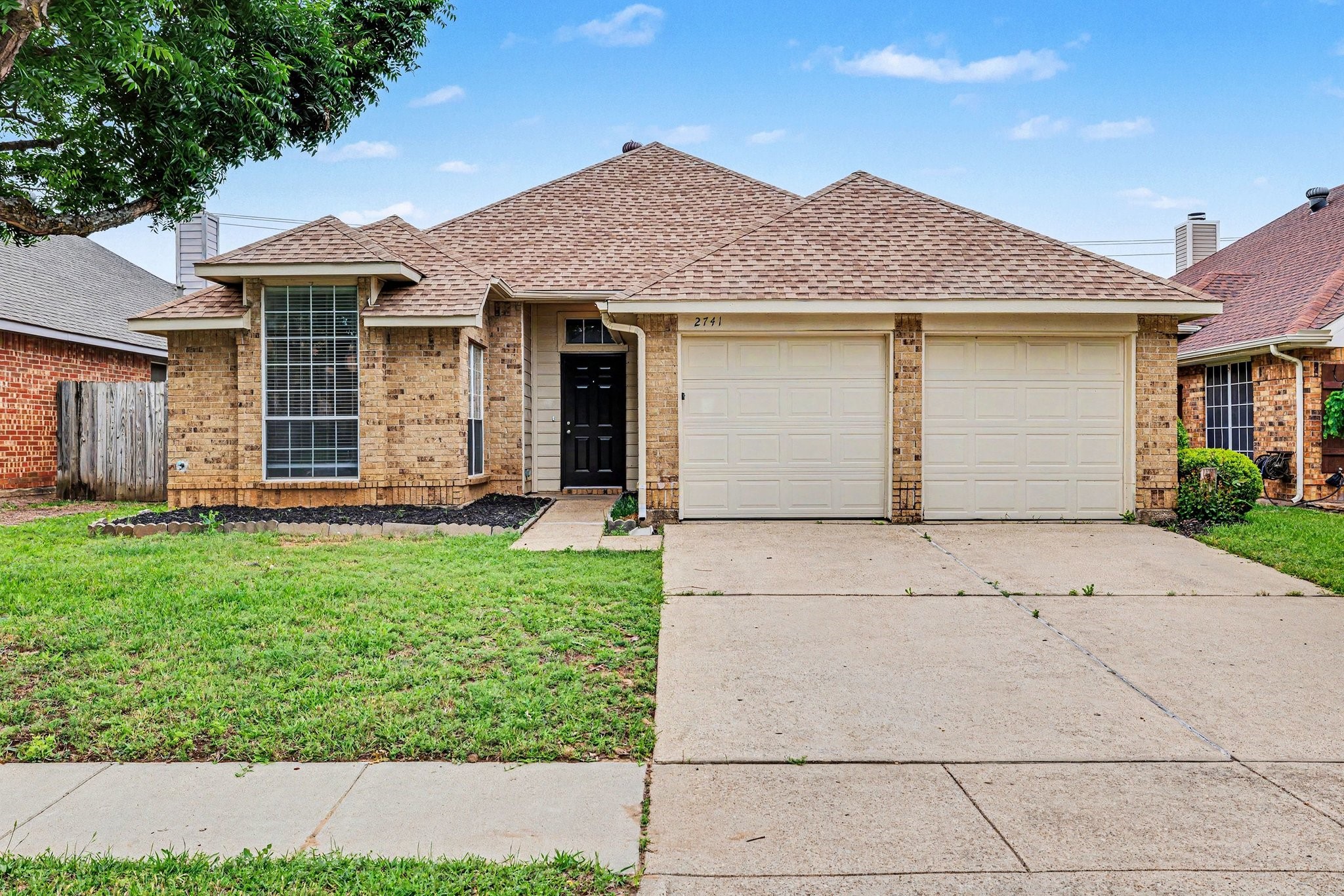 2741 Salado Trail Fort Worth TX 76118