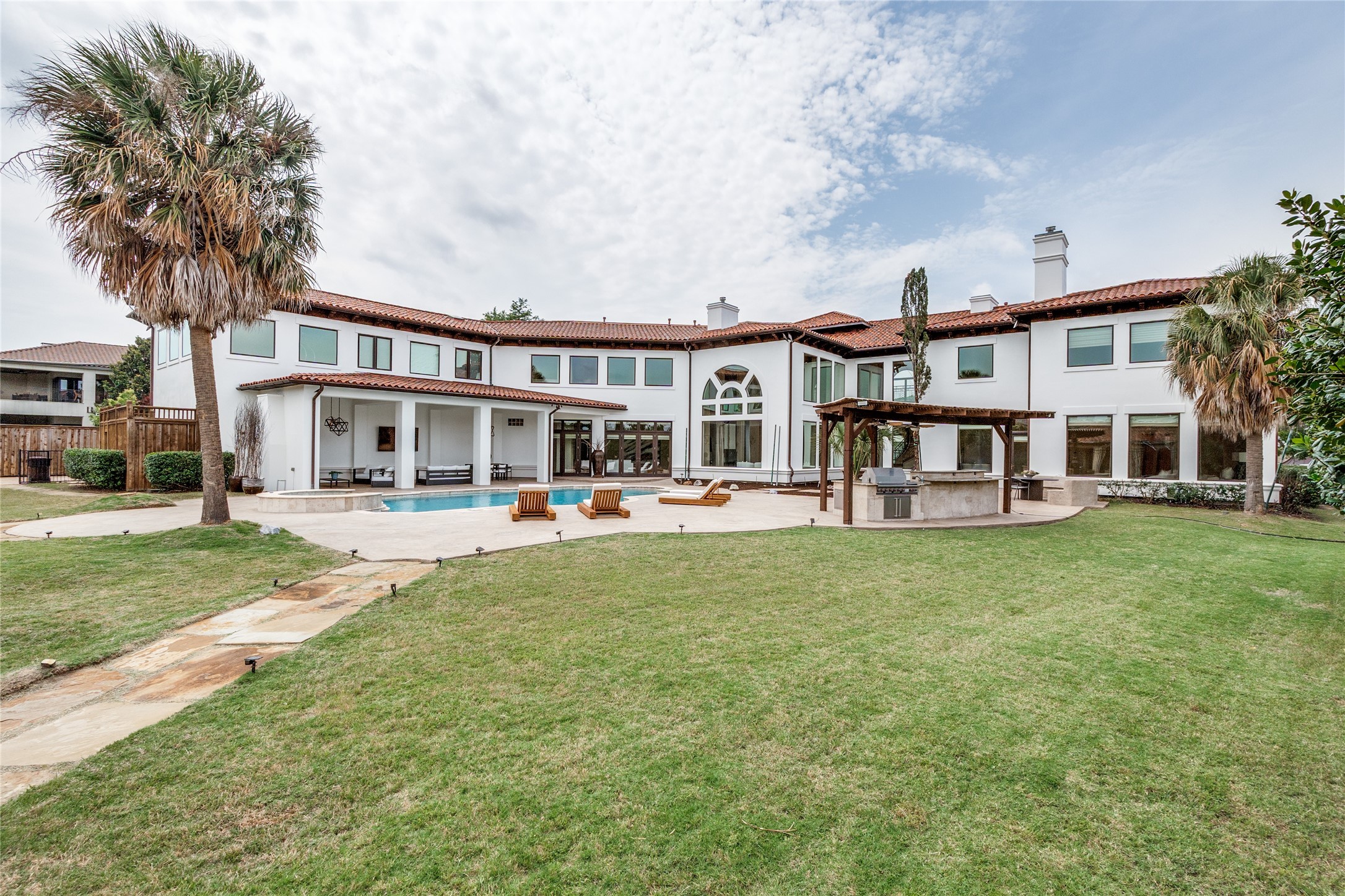 6432 Sudbury Road Plano TX 75024