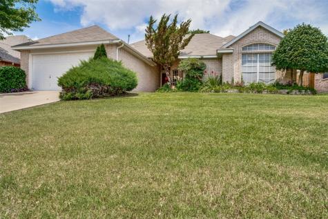 1607 Cheyenne Trail Mansfield TX 76063