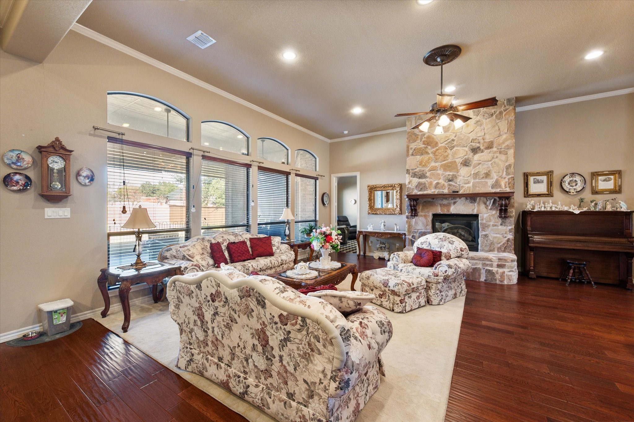 1211 Northglen Court Mansfield TX 76063